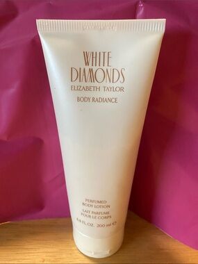 White Diamonds Body Radiance Lotion Elizabeth Taylor